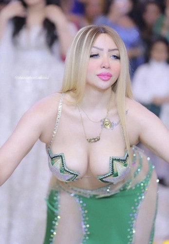 سكس الراقصة بوسى تتناك فى الساحل بعد حفلة الرقص سكس الراقصه بوسي  فضيحه الراقصه بوسي نيك سكس الراقصه بوسي