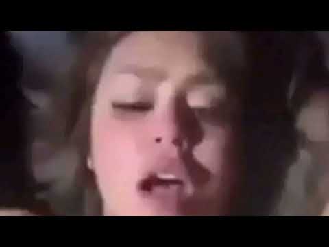 شاهد قبل الحذف سكس هدير عبد الرازق تتناك وتقوله كسم زوبرك